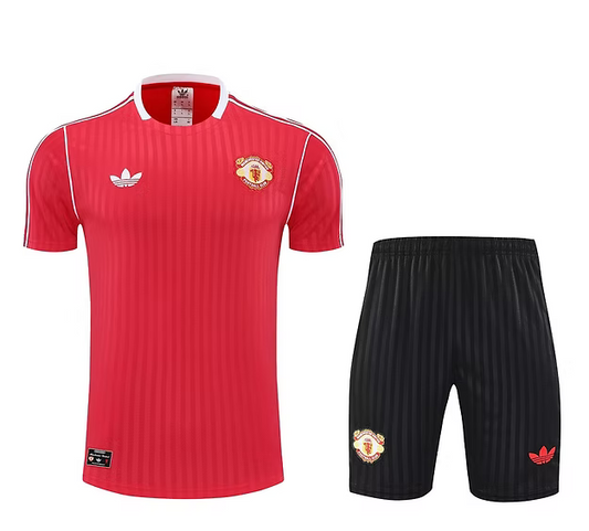Man. Utd 25/26 Pre Match/Training Shorts Set 3