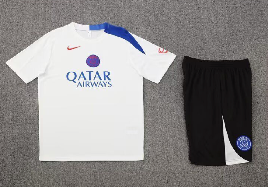 P S G 25/26 Training Shorts Set 4