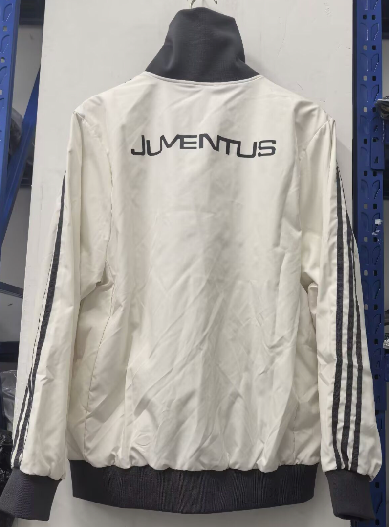 Juventu Windbreaker Only 2