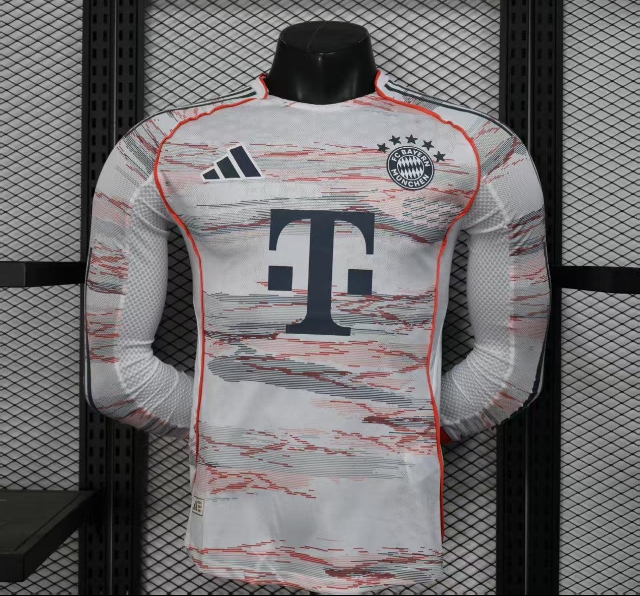 Bayern Mun. Away 25/26 Long Sleeve Player Issue Kit