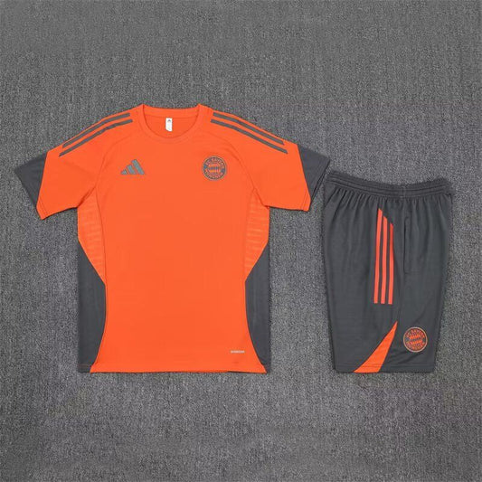 Bayern Mun. 25/26 Pre Match/Training Shorts Set 2