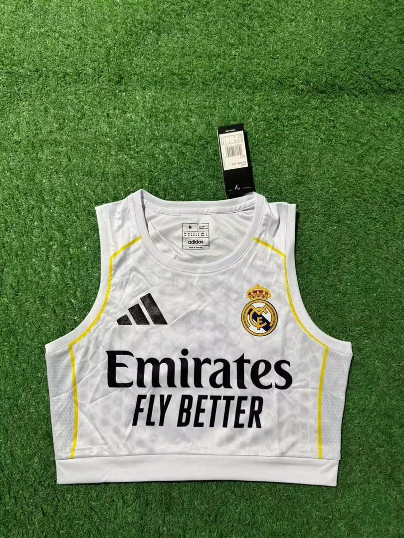 R. Madrid Home 25/26 Woman Crop Top Kit