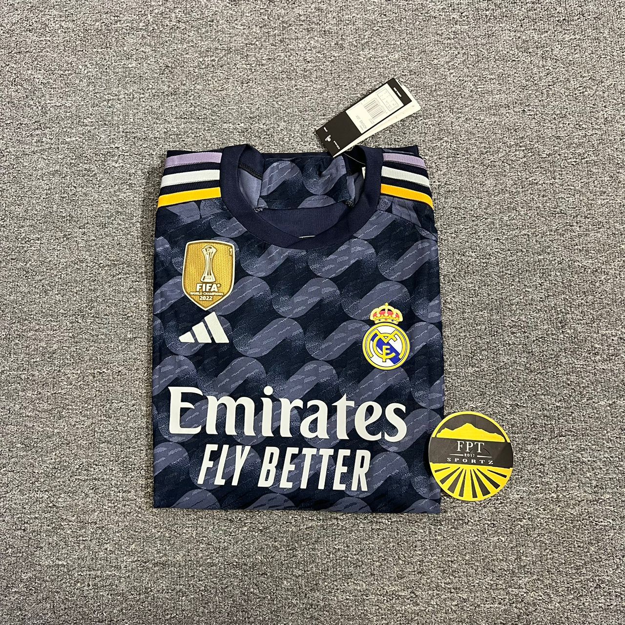 R. Madrid Away 23/24 Standard Kit