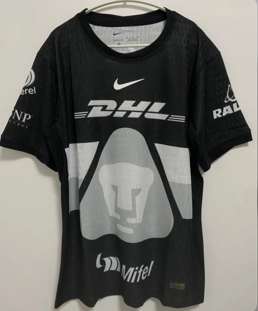 Pumas UNAM GK Black 25/26 Standard Kit