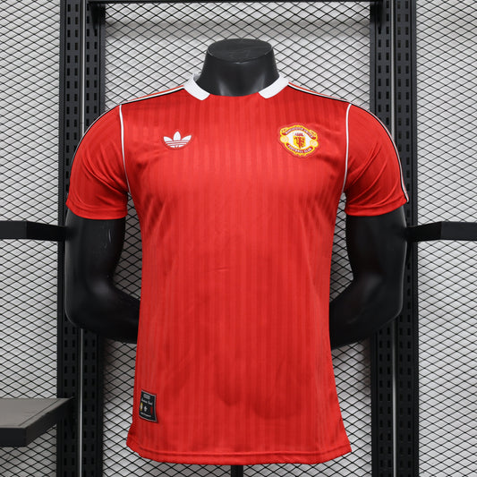 Man Utd. Concept 13 Player Issue Kit