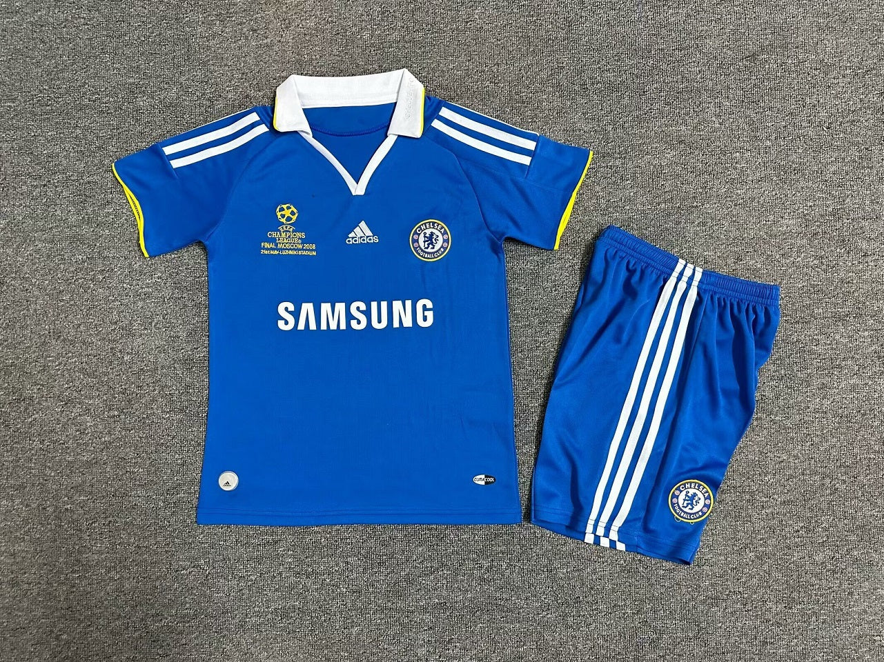 Chelsea Home 07/08 Kids Retro Kit (Includes Shorts)