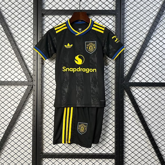 Man. Utd Third 25/26 Kids Kit (Includes Shorts)