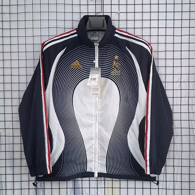 France 25/26 Windbreaker 1