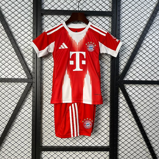Bayern Mun. Home 25/26 Kids Kit (Includes Shorts)