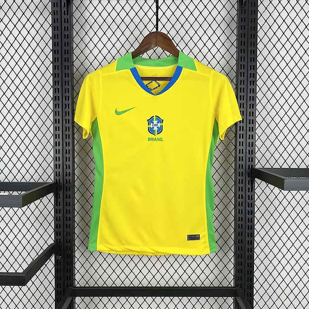 Brazil Home 25/26 Woman Kit