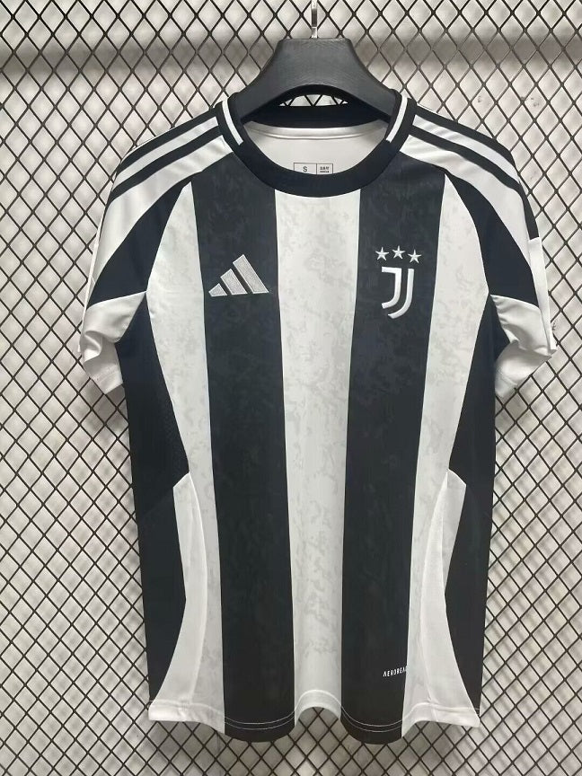 Juventu Home 24/25 Standard Kit