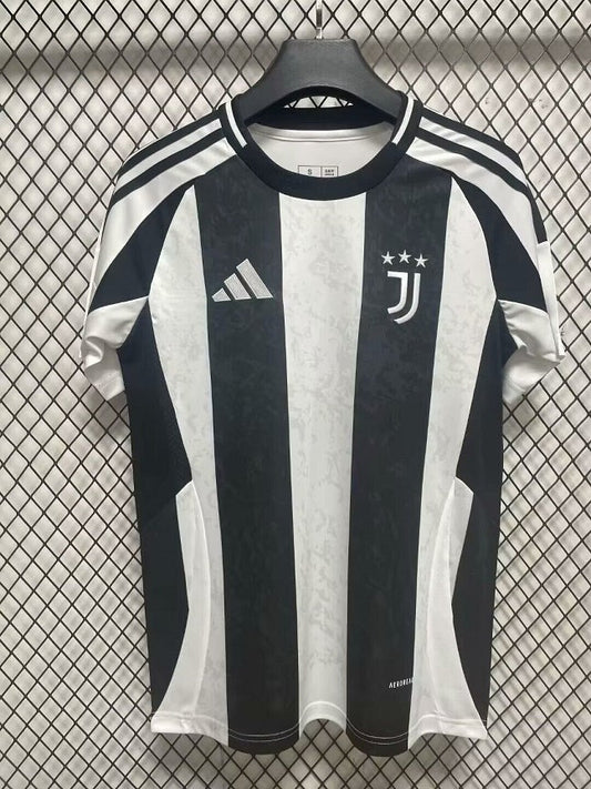 Juventu Home 24/25 Standard Kit