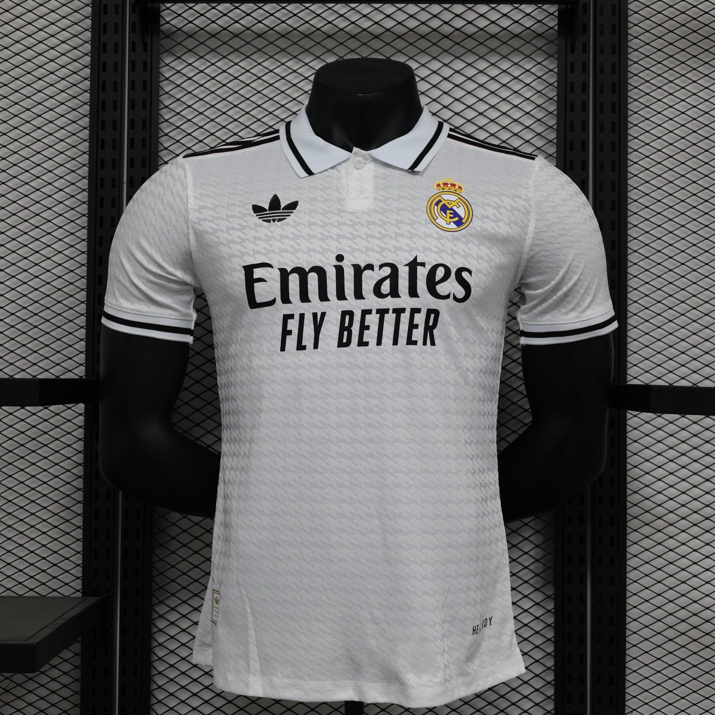 R. Madrid Concept 62 Player Issue Kit