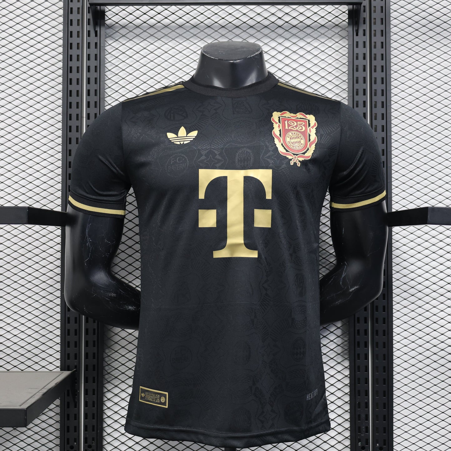 Bayern Mun. Concept 2 Player Issue Kit