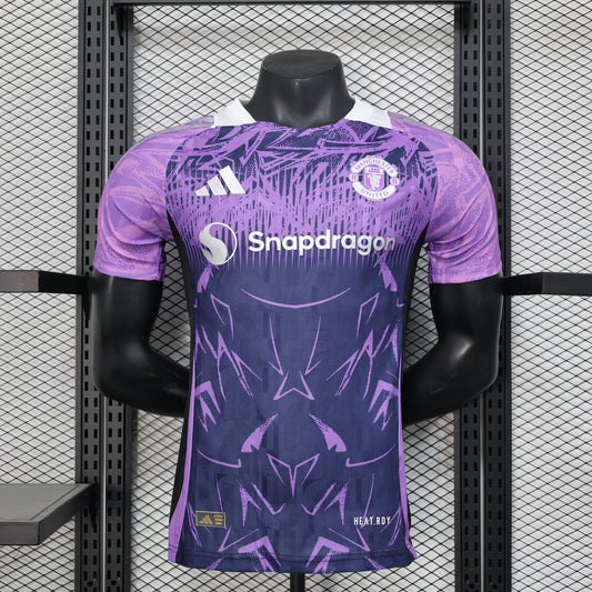 Man Utd. Concept 14 Player Issue Kit