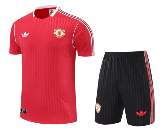 Man Utd. 25/26 Training Shorts Set 2
