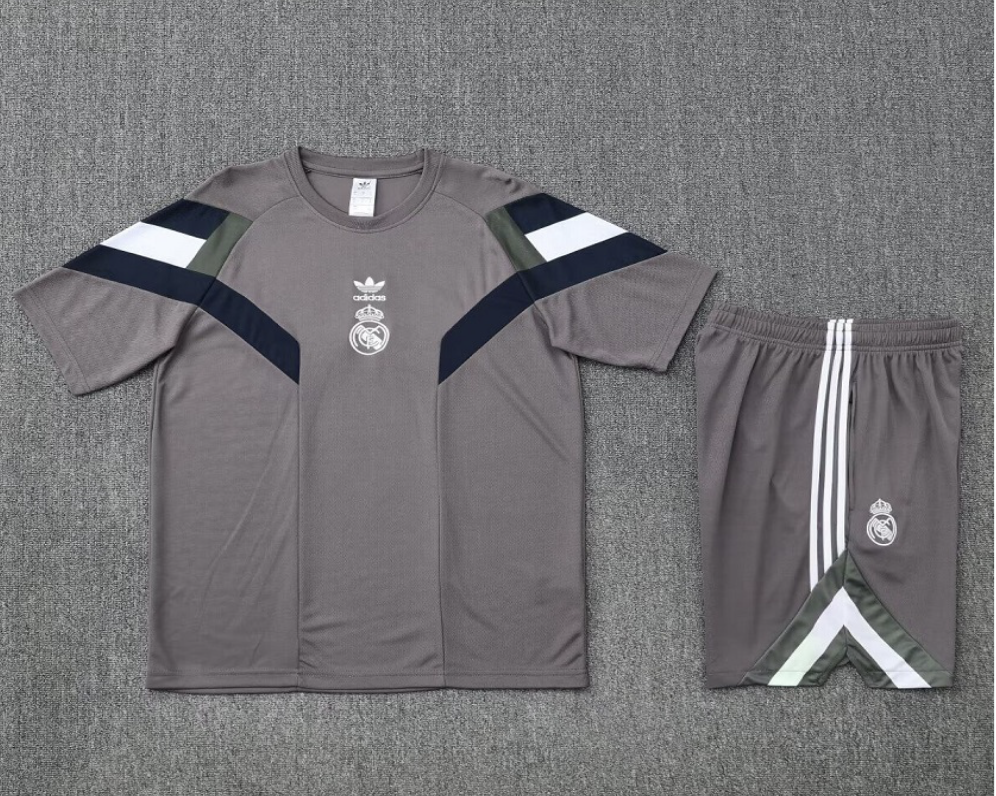 R. Madrid 25/26 Training Shorts Set 7