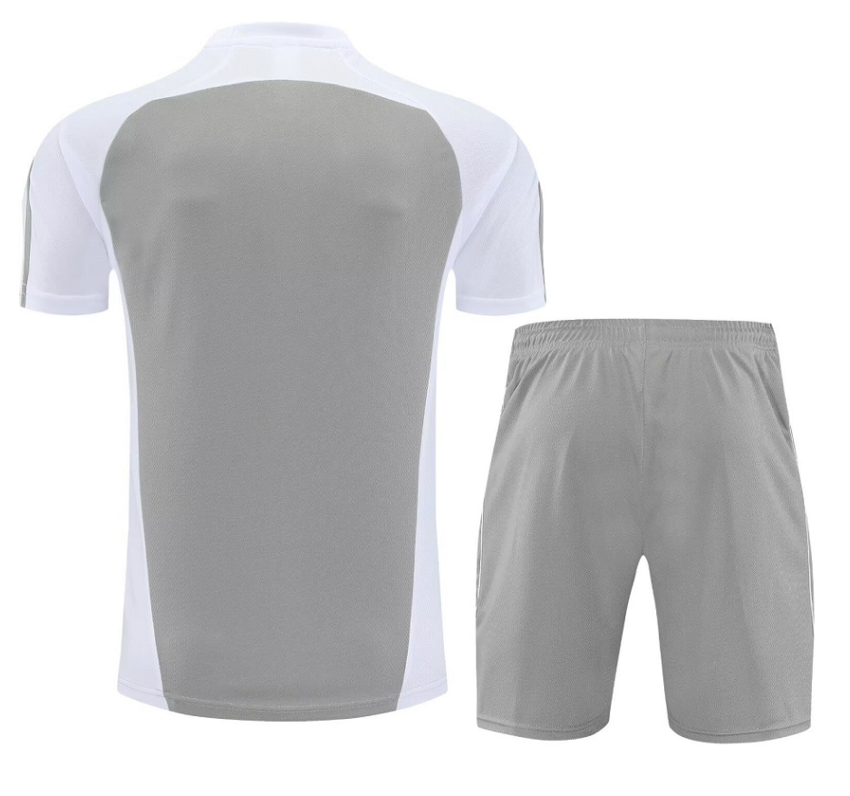 R. Madrid 25/26 Training Shorts Set 9