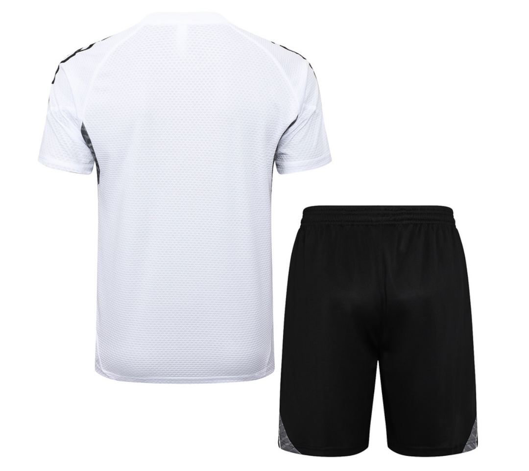 R. Madrid 25/26 Training Shorts Set 10