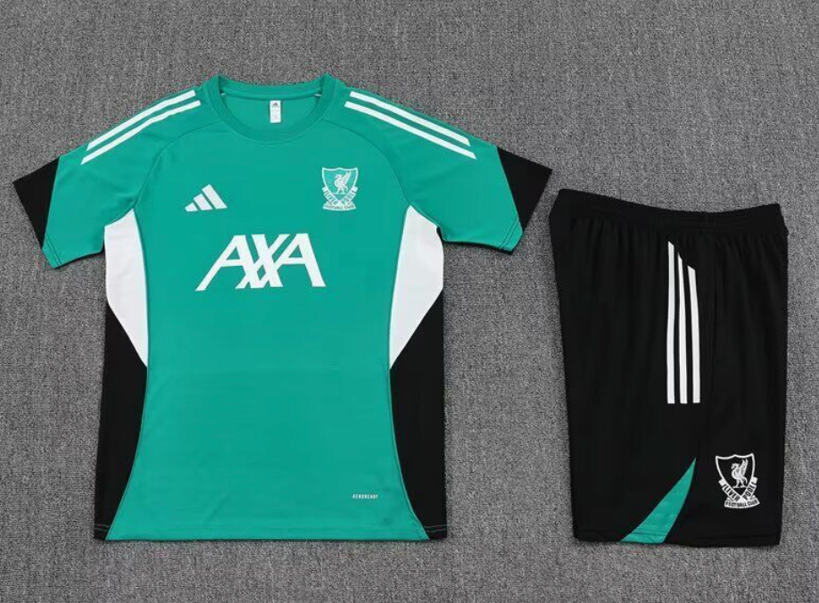 Liverpool 25/26 Training Shorts Set 2