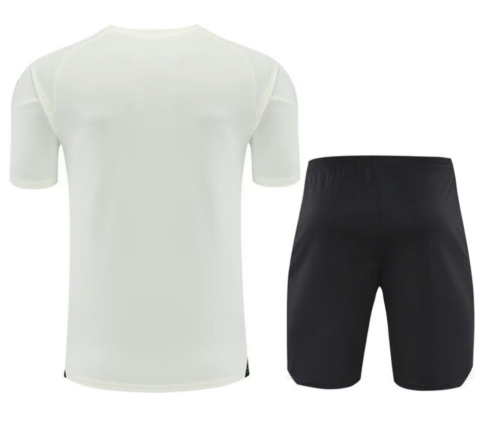 Liverpool 25/26 Training Shorts Set 4