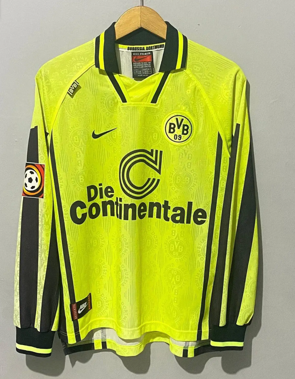 Borussia Dmund. Home 96/97 Long Sleeve Retro Jersey