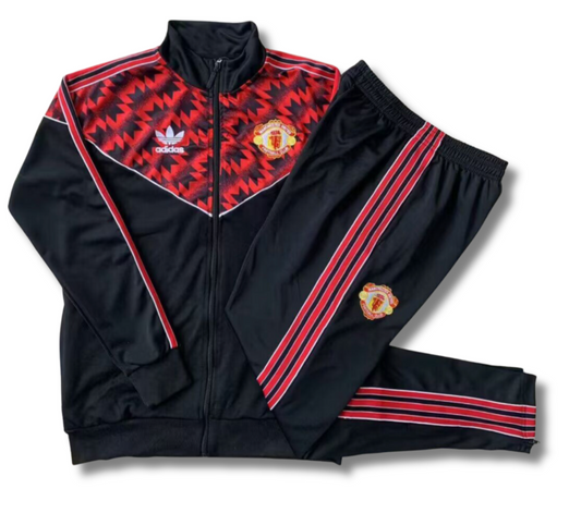 Man Utd. 25/26 Kids Complete Tracksuit 2
