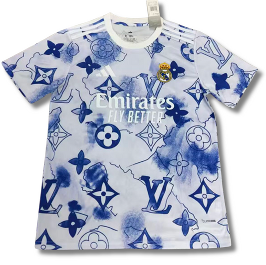 R Madrid 26/17 Pre Match/Training Shirt 1