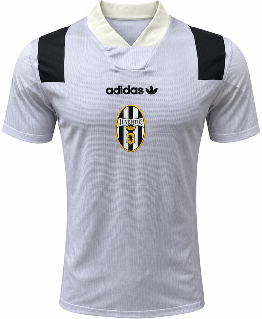 Juventu 26/27 Pre Match/Training Shirt 1