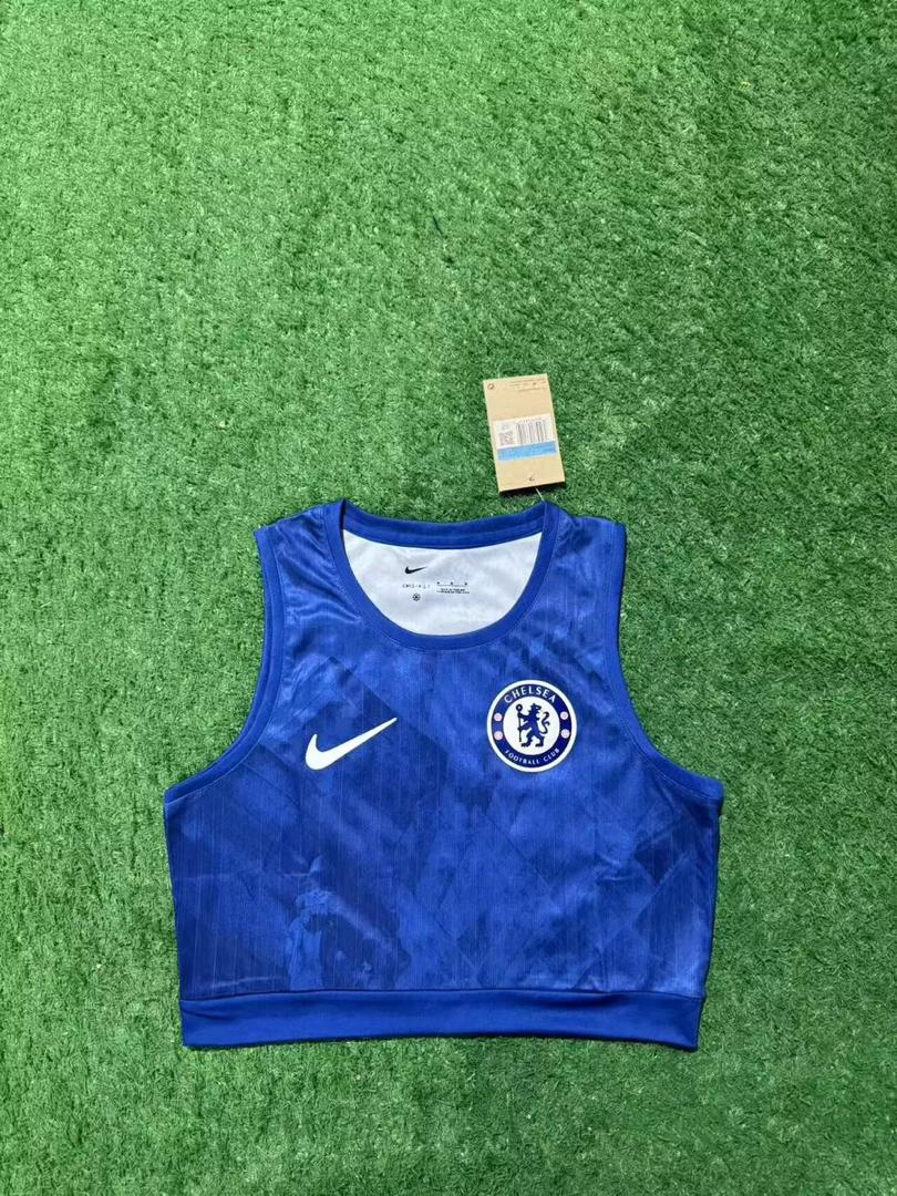 Chelsea Home 25/26 Woman Crop Top Kit