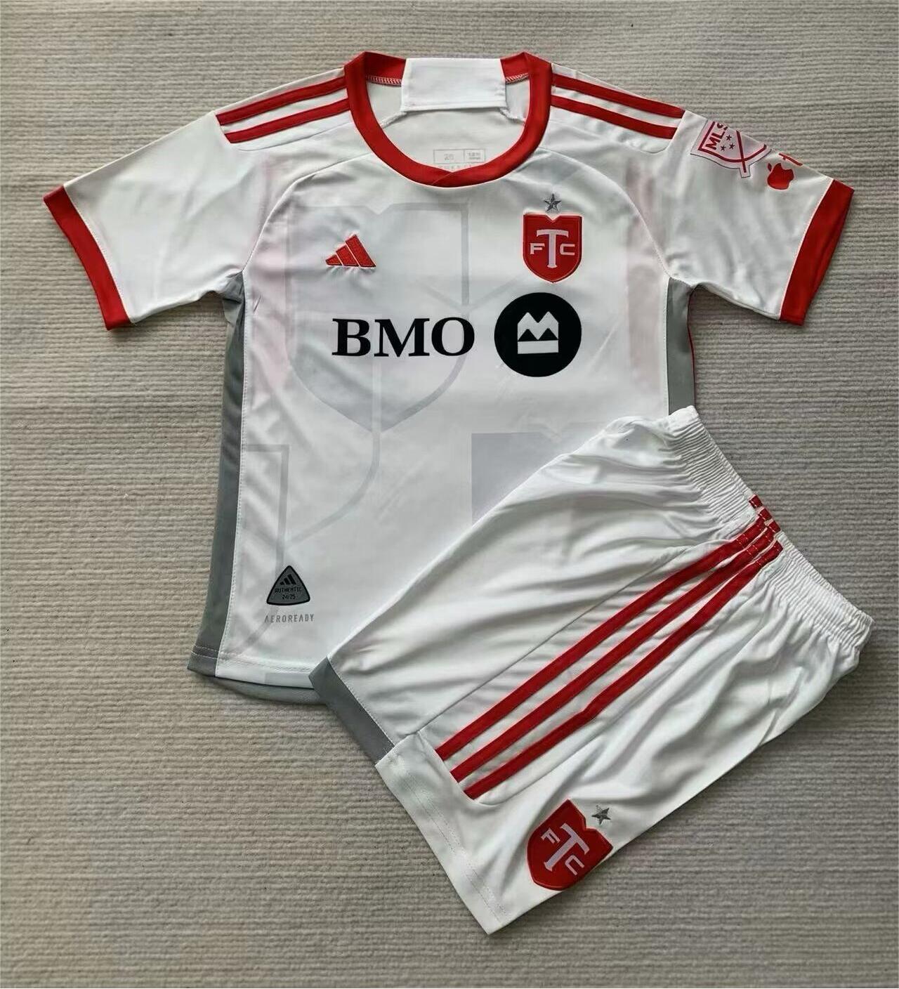 Toronto Away 24/25 Kids Kit (Includes Shorts)