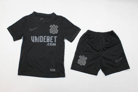 Corinthians 24/25 Kids Kit (Includes Shorts)