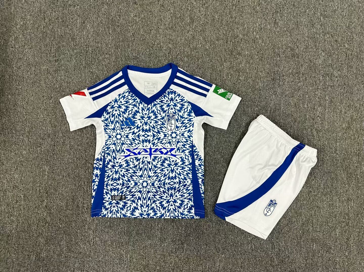 Granada 24/25 Kids Kit (Includes Shorts)