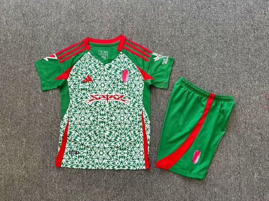 Granada 24/25 Kids Kit (Includes Shorts)