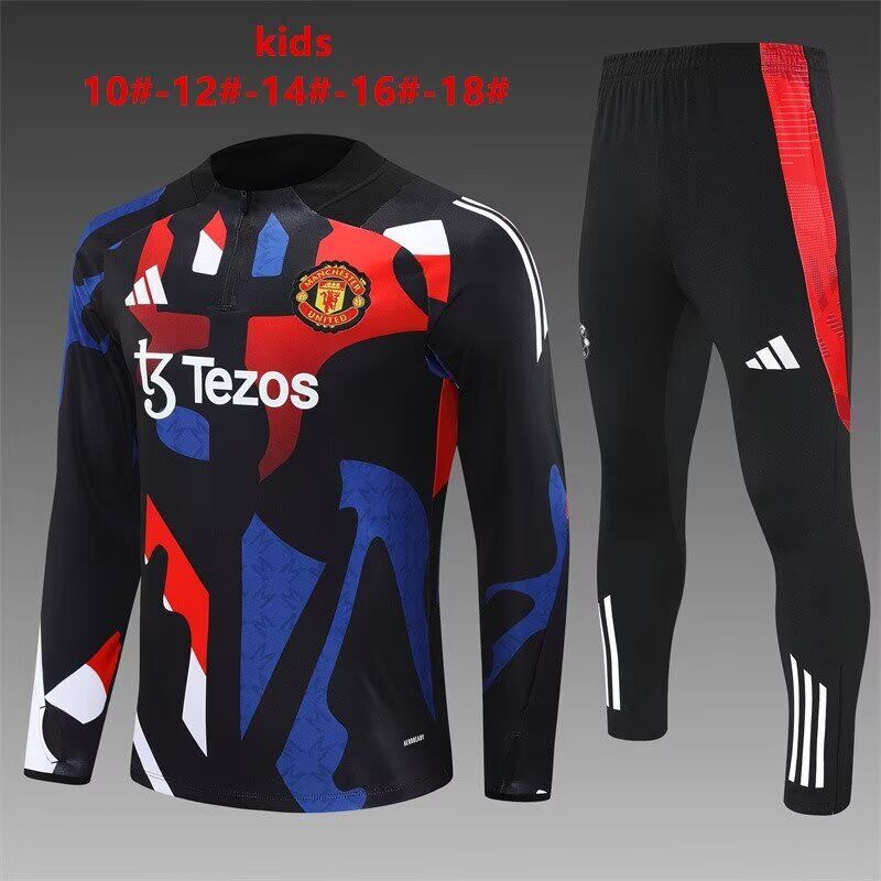 Man Utd. GK Black 24/25 Kids Kit (Includes Shorts)