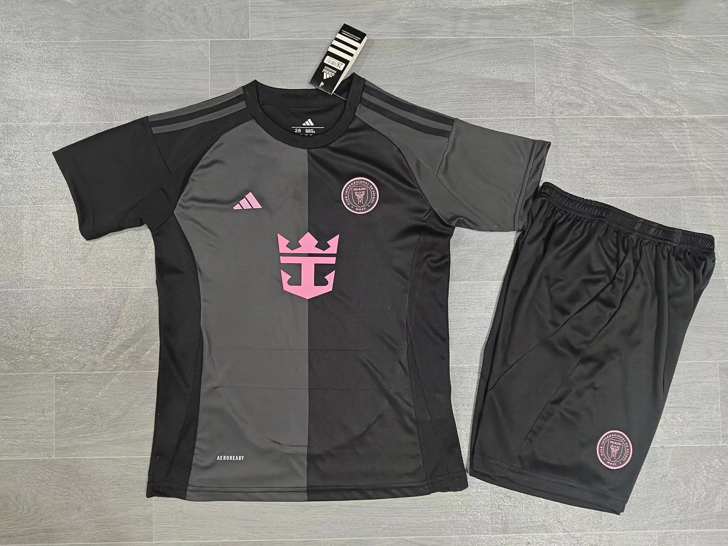 Inter Miami Away 24/25 Kids Kit (Includes Shorts)