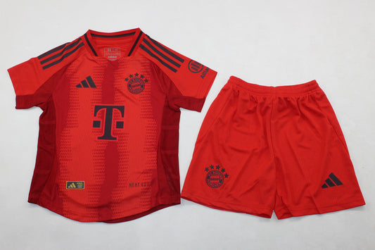 Bayern Mun. 24/25 Kids Kit (Includes Shorts)