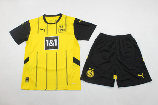 Borussia Dmund. 24/25 Kids Kit (Includes Shorts)