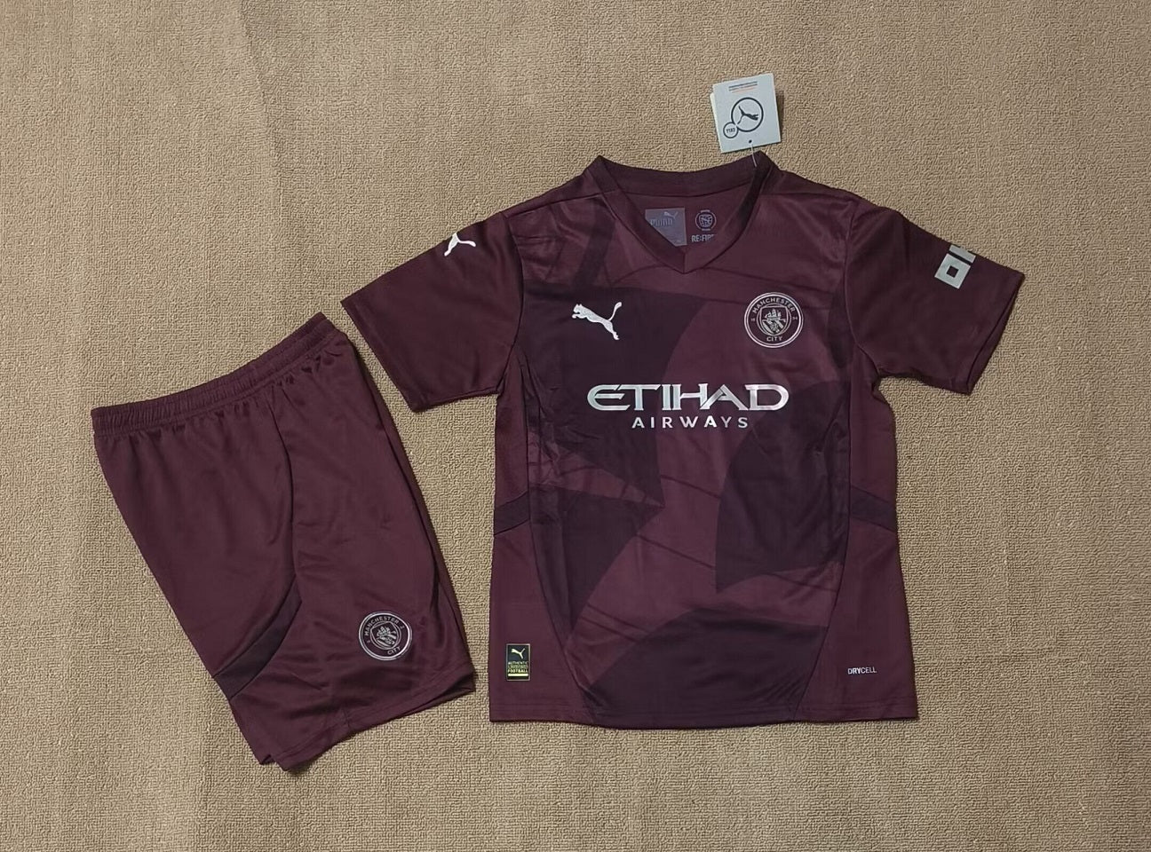 Man City. 3rd 24/25 Kids Kit (Includes Shorts)