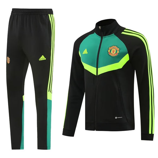 Man Utd. 24/25 Pre Match/Training Suit Set 2