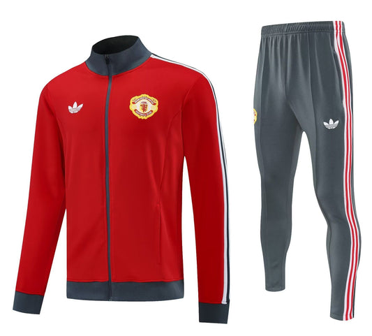 Man Utd. 24/25 Pre Match/Training Suit Set 21