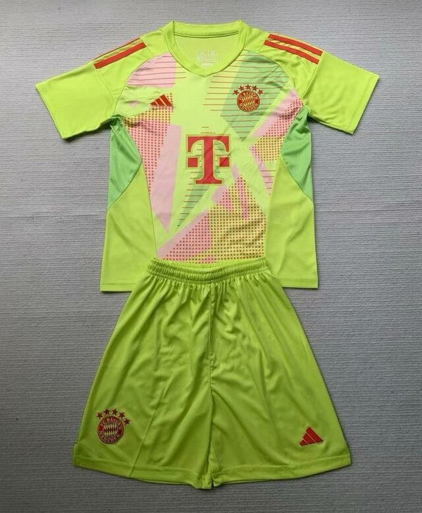 Bayern Mun. 24/25 Kids Kit (Includes Shorts)