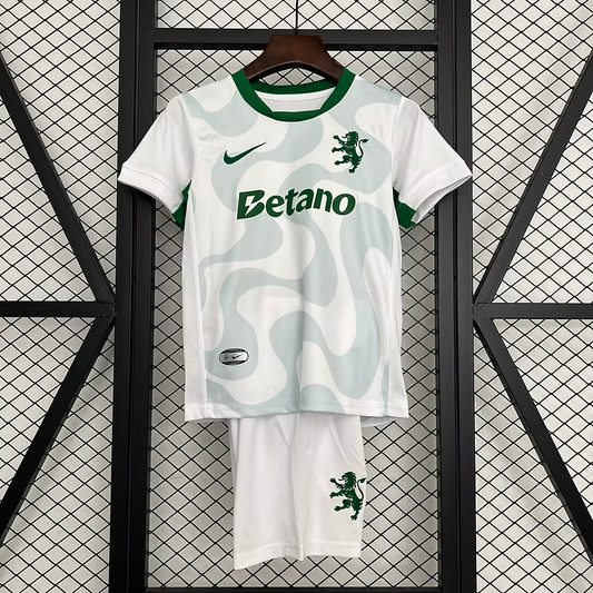 Sporting Lisbon Away 25/26 Kids Kit (Includes Shorts)