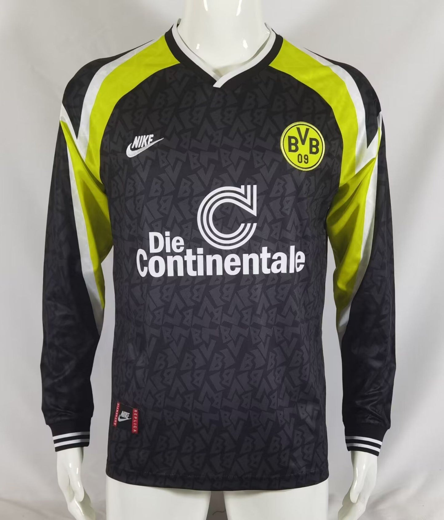 Borussia Dmund. Away 95/96 Long Sleeve Retro Jersey