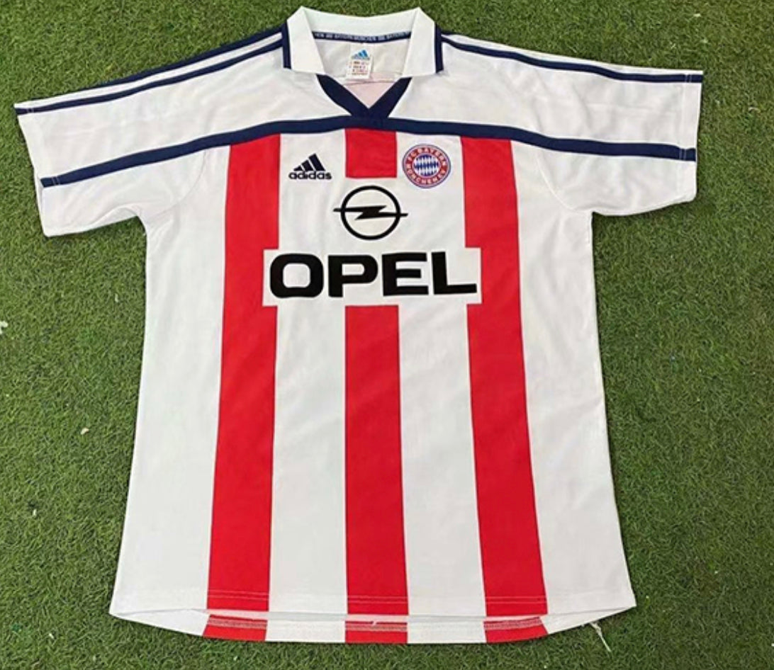 Bayern Mun. 00/02 Away Retro Club Jersey